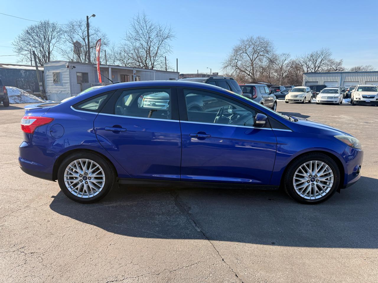 Ford Focus 4dr Sdn Titanium 2014