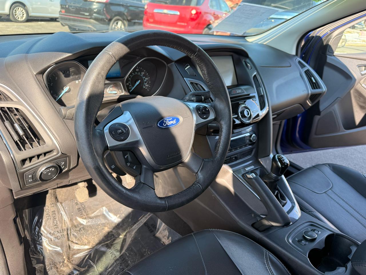 Ford Focus 4dr Sdn Titanium 2014