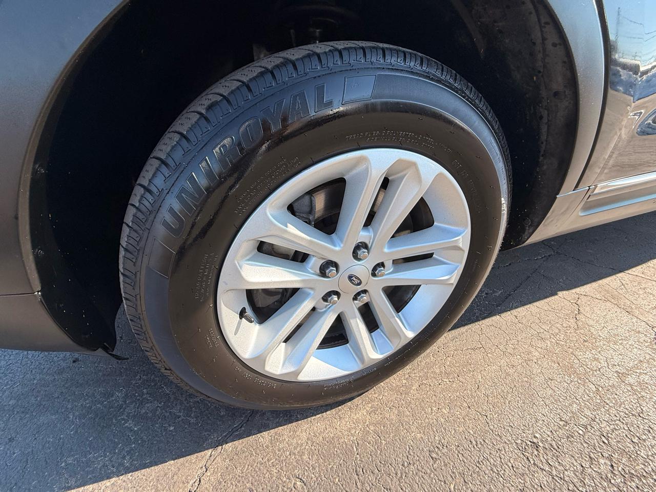 Ford Explorer 4WD 4dr XLT 2014