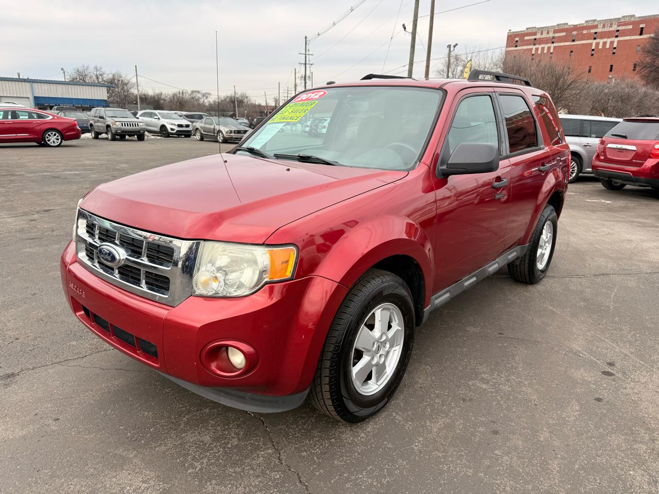 Ford Escape FWD 4dr XLT 2012