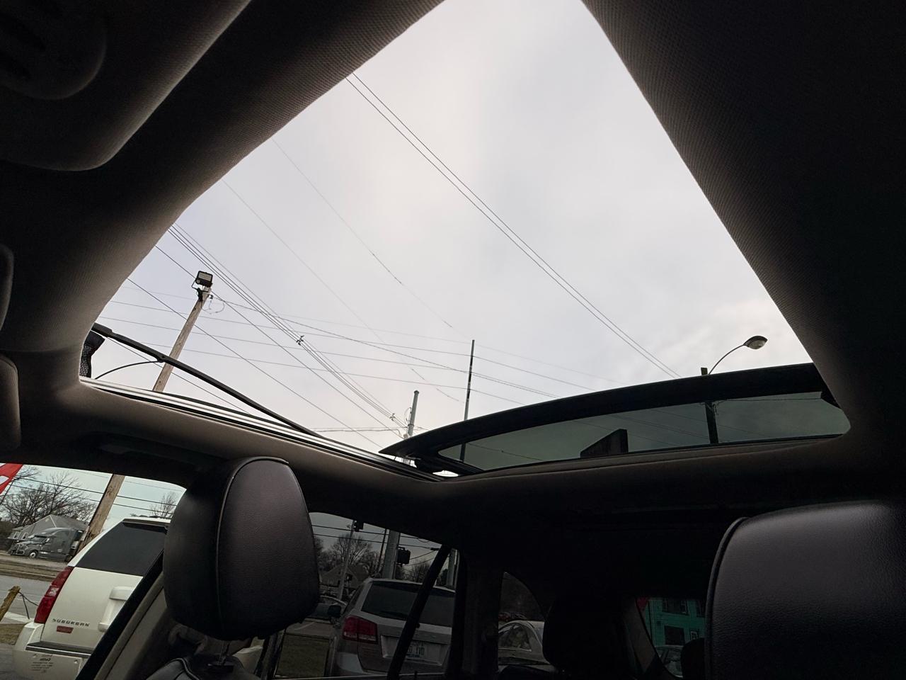 Lincoln MKX AWD 4dr 2013