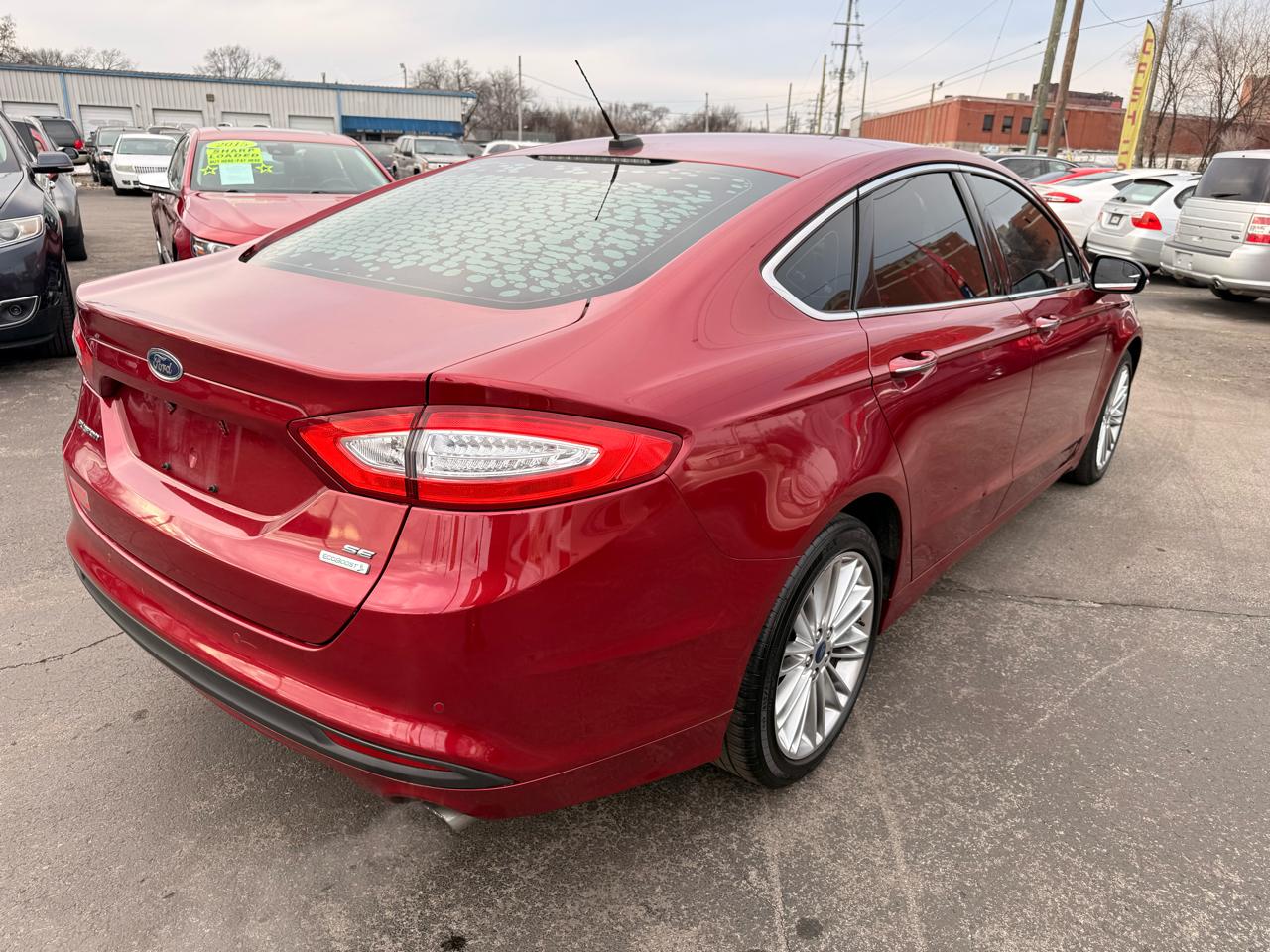 Ford Fusion 4dr Sdn SE FWD 2015
