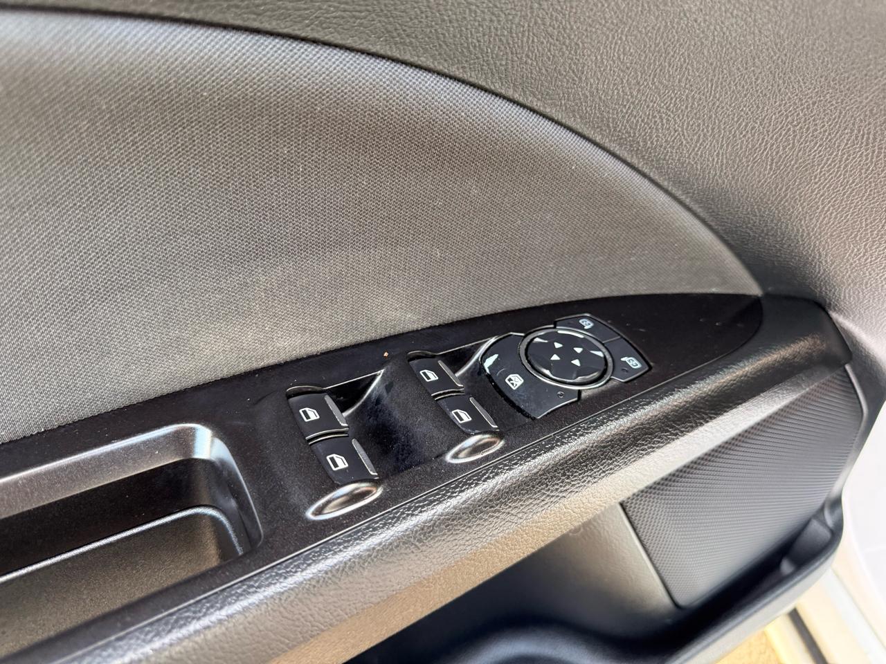 Ford Fusion SE FWD 2017