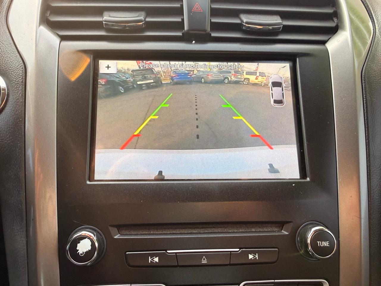 Ford Fusion SE FWD 2017