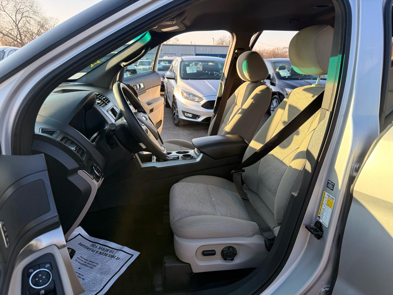 Ford Explorer FWD 4dr Base 2014