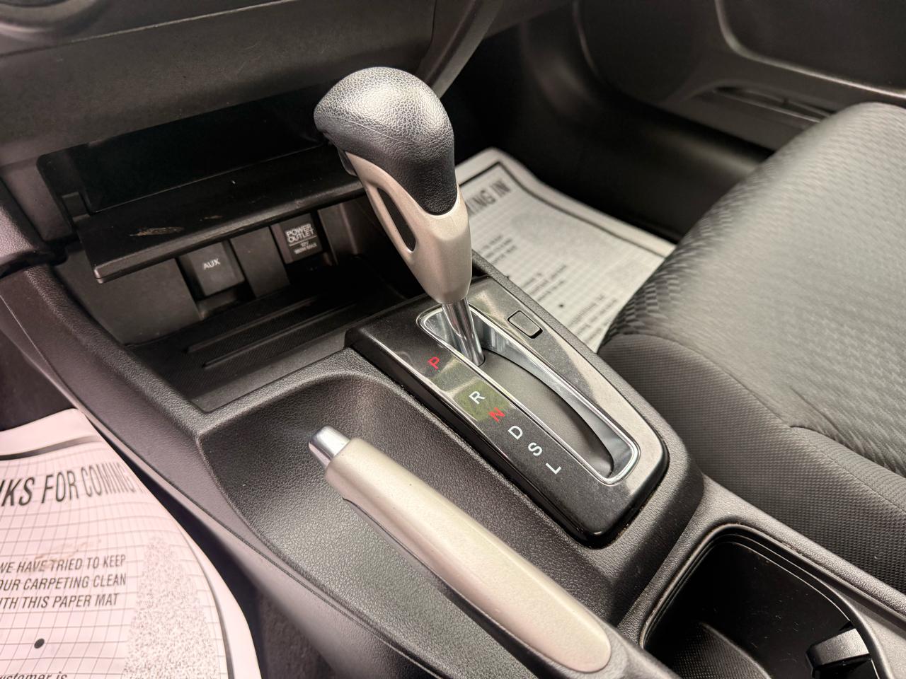 Honda Civic Sedan 4dr CVT LX 2015