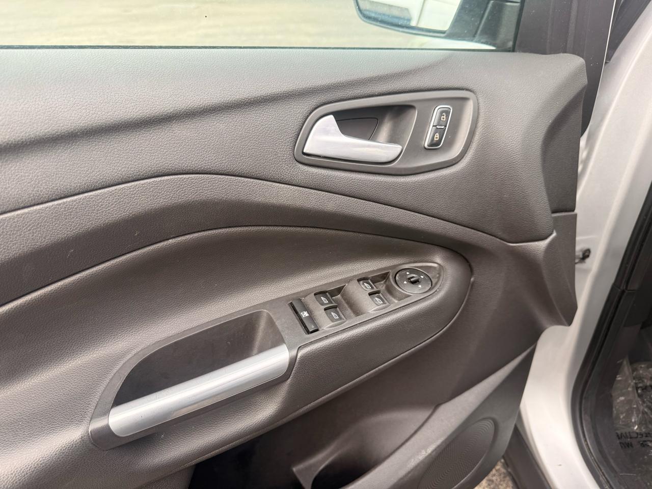 Ford Escape 4WD 4dr SE 2013