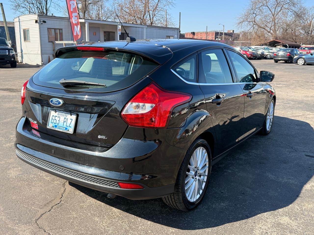 Ford Focus 5dr HB SEL 2012