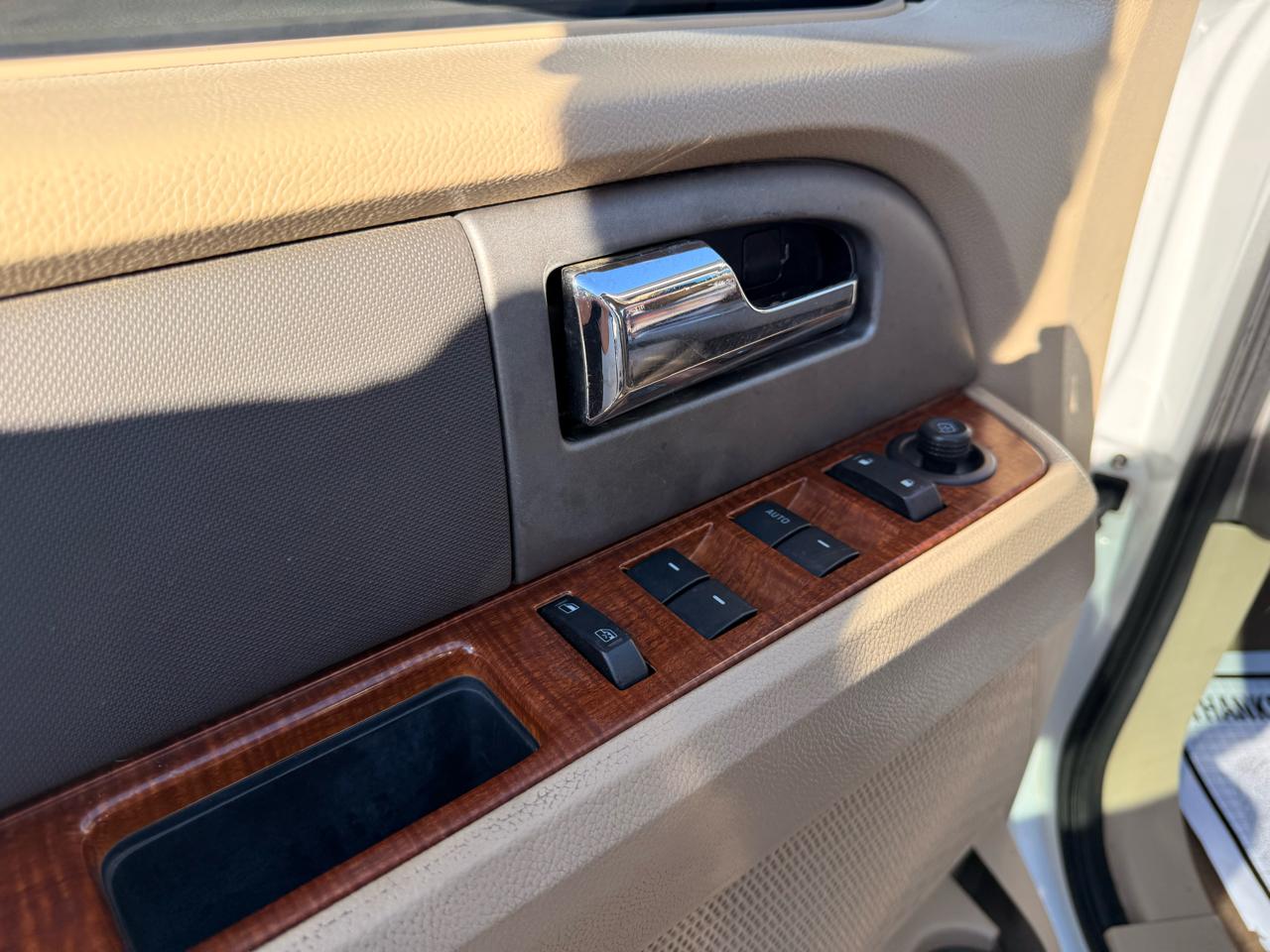 Ford Expedition 2WD 4dr Eddie Bauer 2007