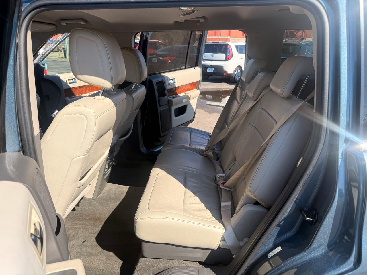 Ford Flex 4dr Limited FWD 2010