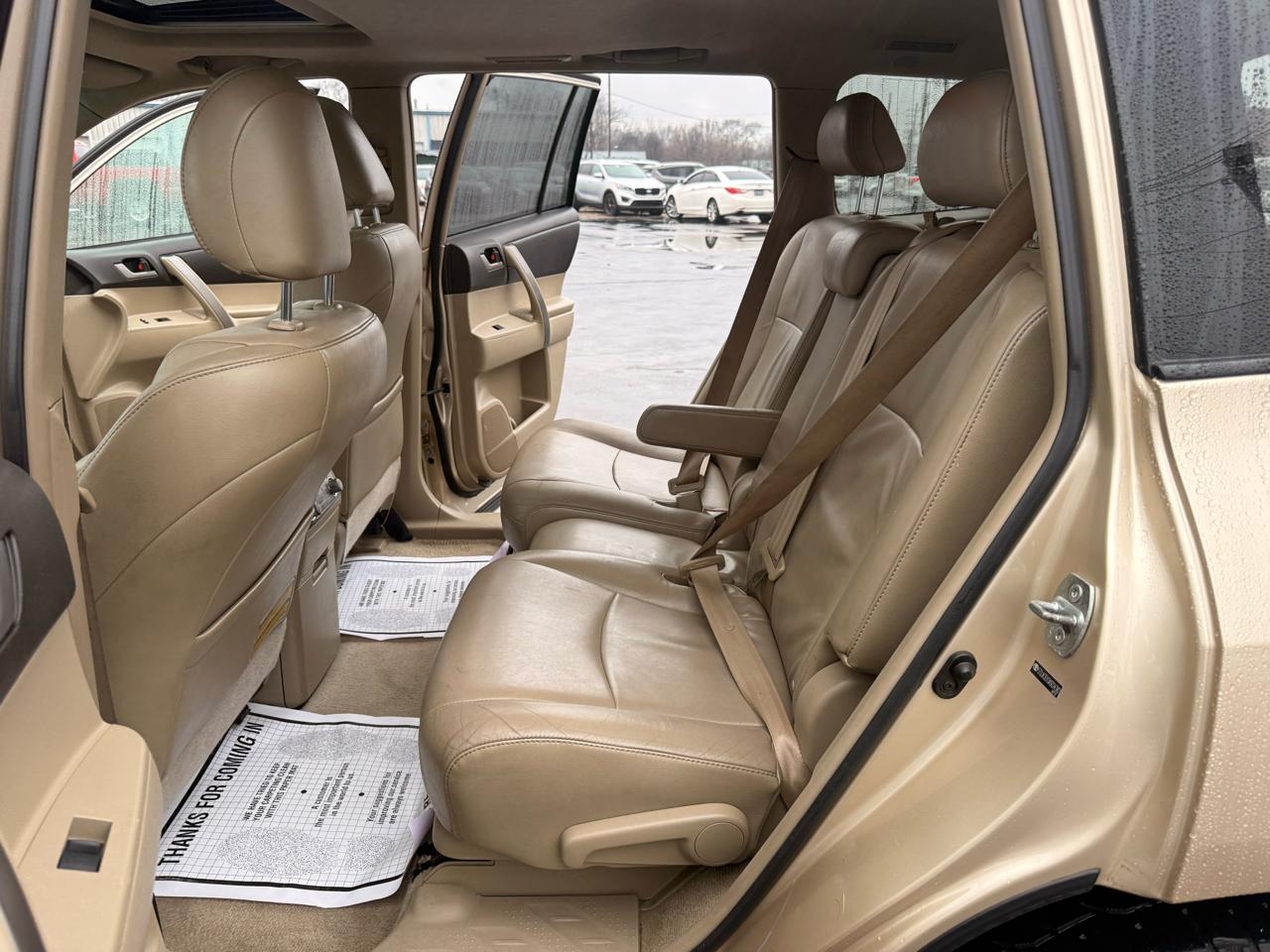 Toyota Highlander 4WD 4dr V6 SE (Natl) 2010