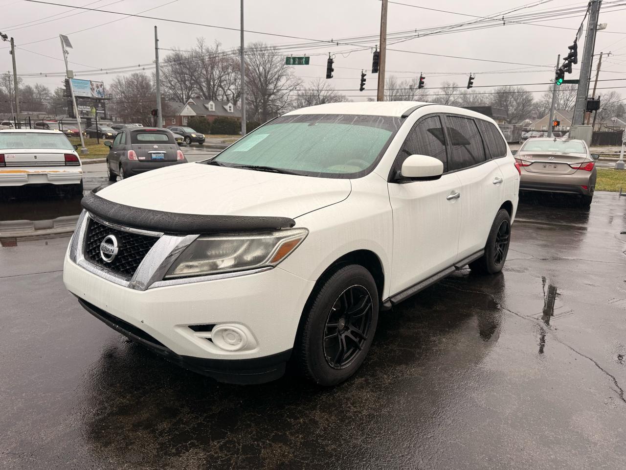 Nissan Pathfinder 4WD 4dr S 2013