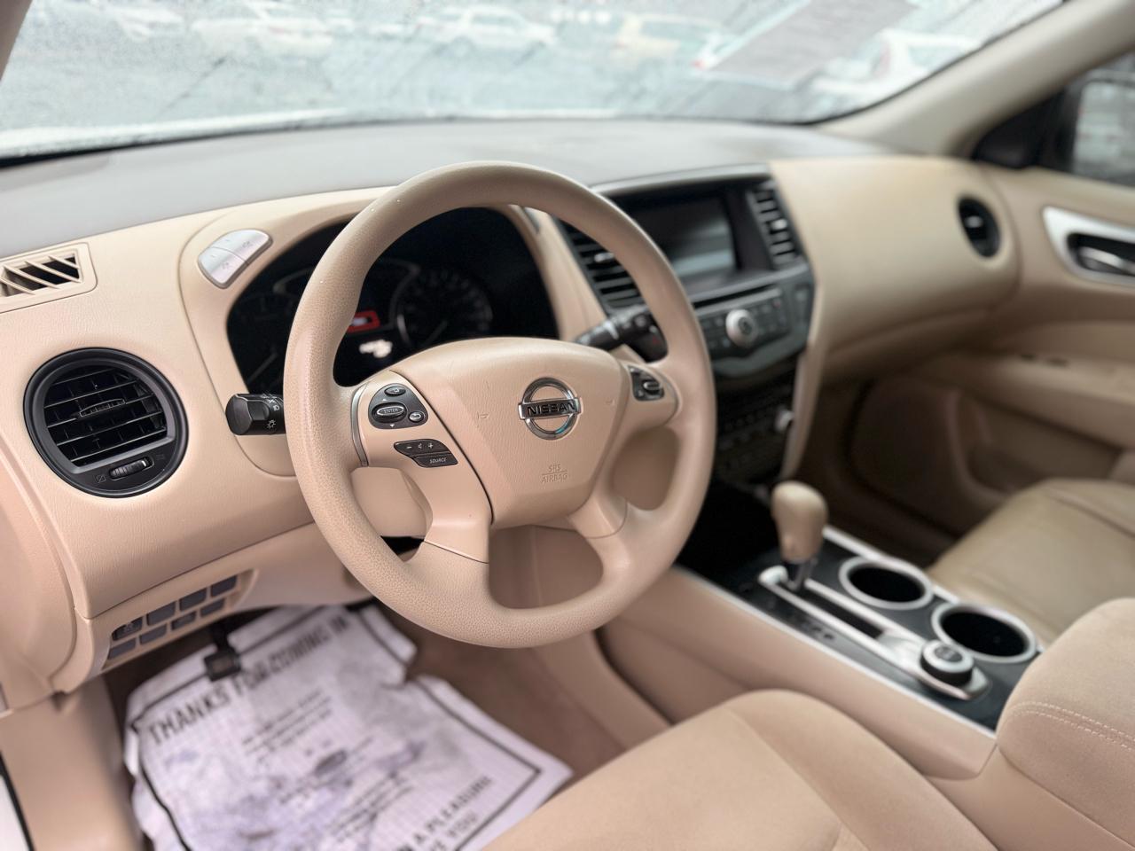 Nissan Pathfinder 4WD 4dr S 2013