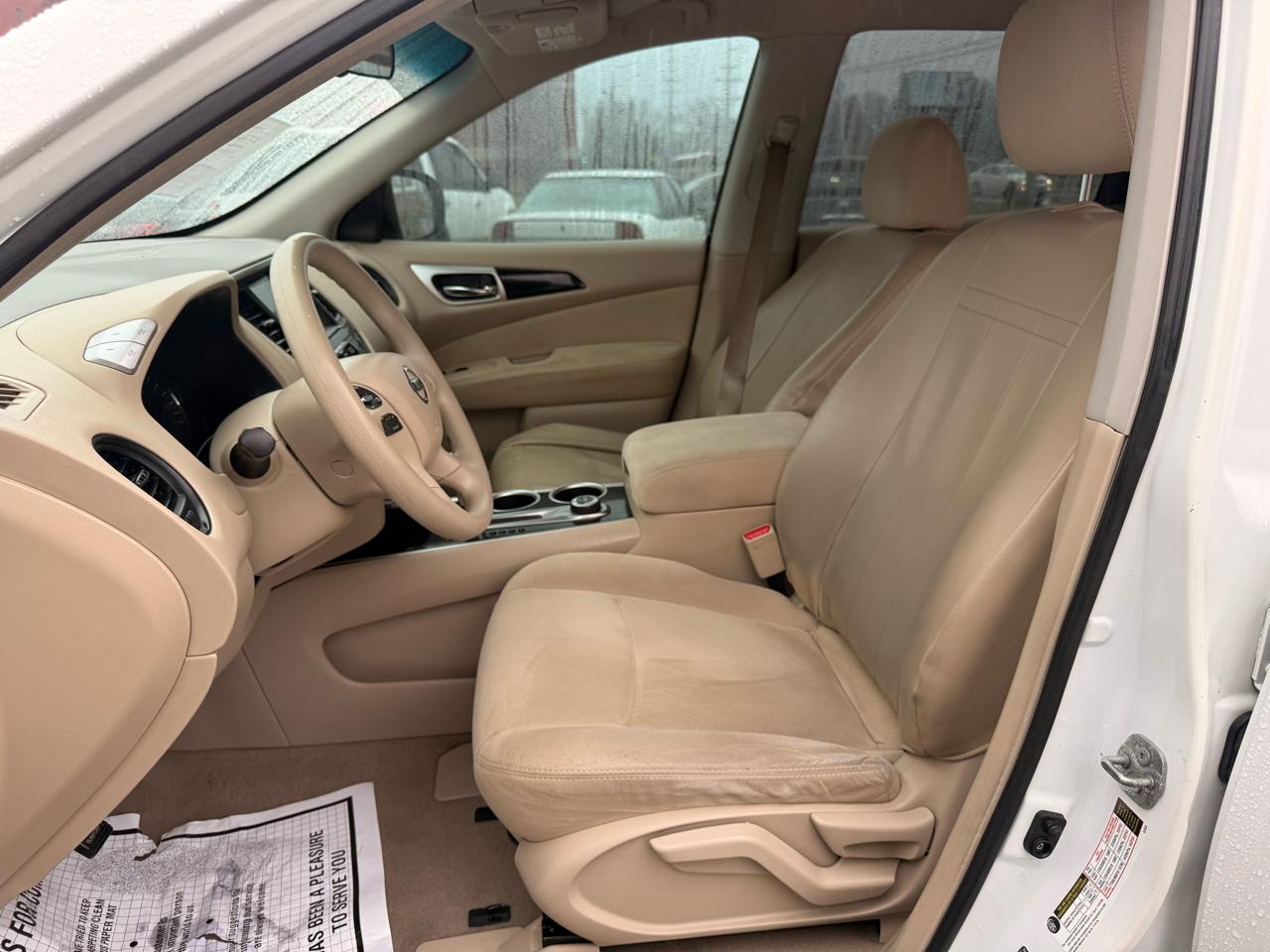 Nissan Pathfinder 4WD 4dr S 2013