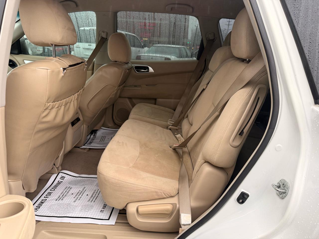 Nissan Pathfinder 4WD 4dr S 2013