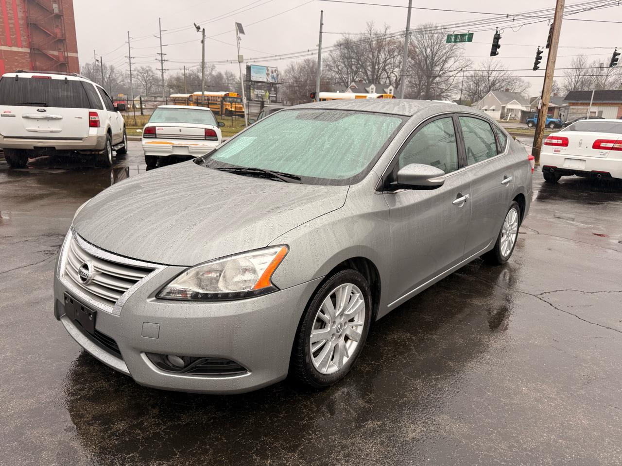 Nissan Sentra 4dr Sdn I4 CVT SL 2013