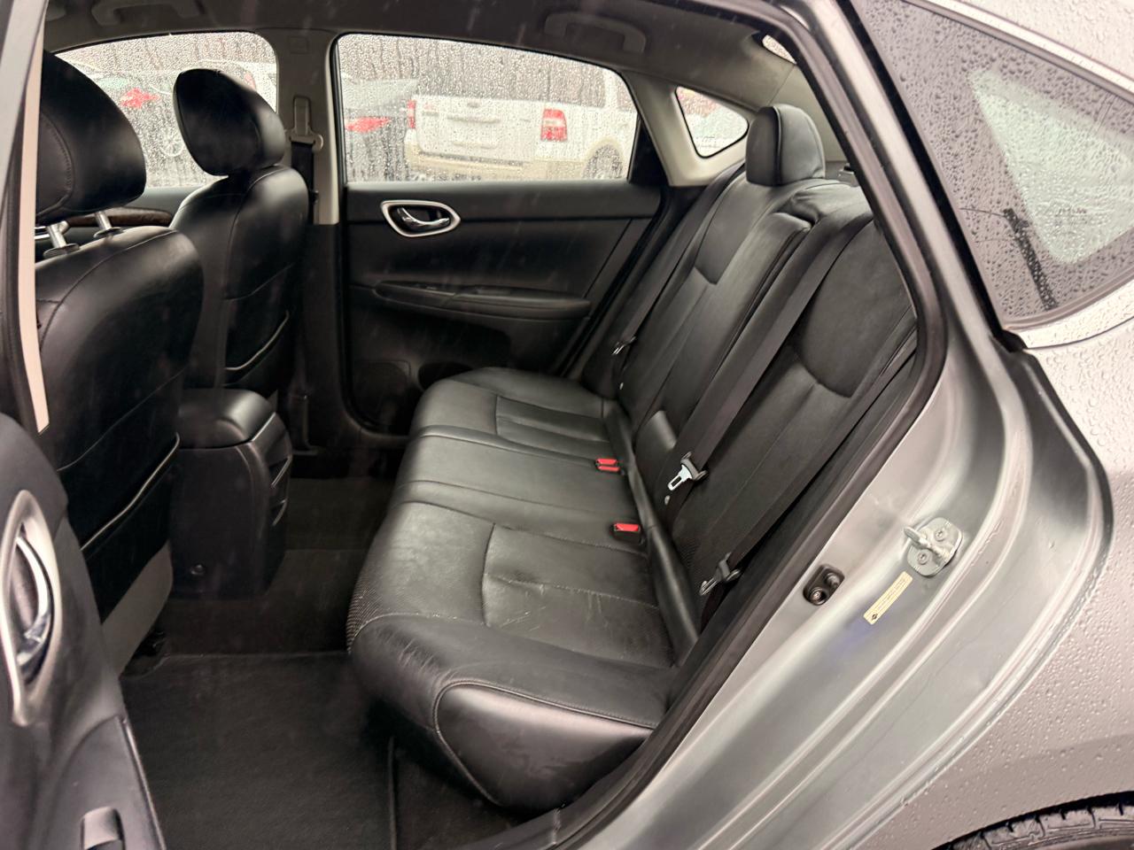 Nissan Sentra 4dr Sdn I4 CVT SL 2013