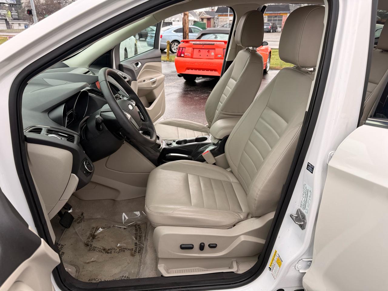 Ford Escape FWD 4dr Titanium 2014