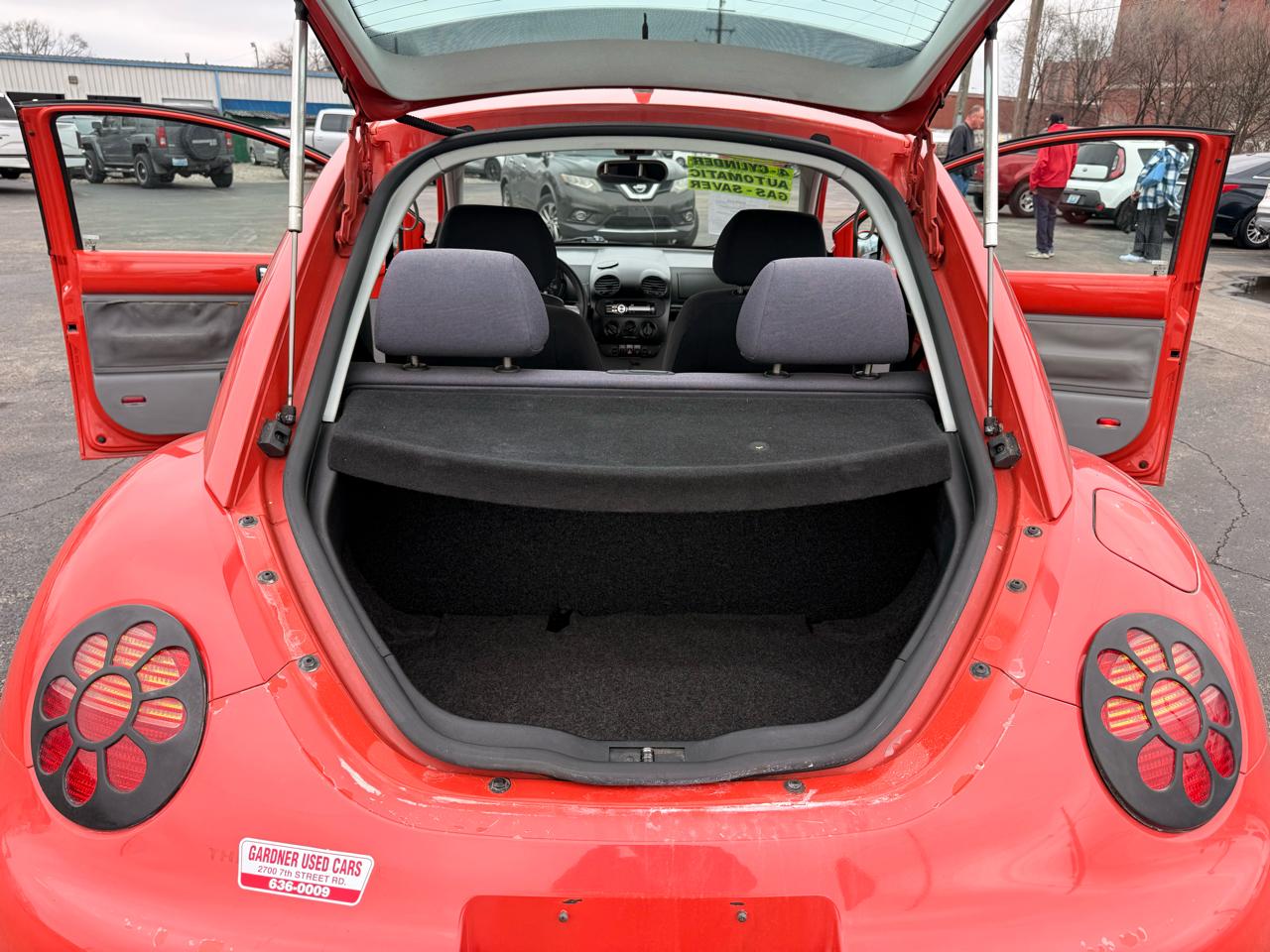 Volkswagen New Beetle Coupe 2dr Cpe GL Auto 2003