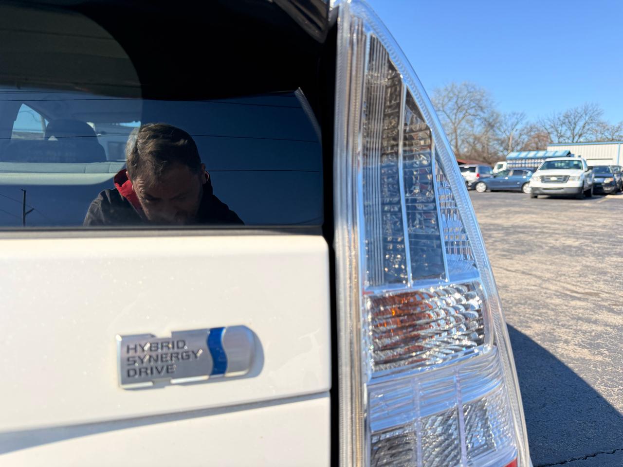 Toyota Prius 5dr HB III (Natl) 2011