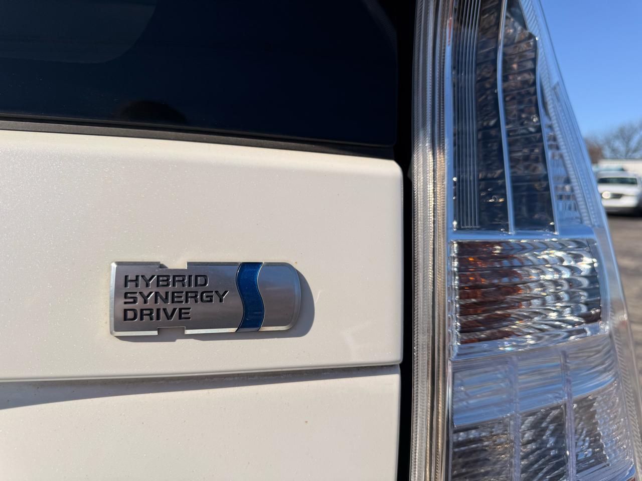 Toyota Prius 5dr HB III (Natl) 2011