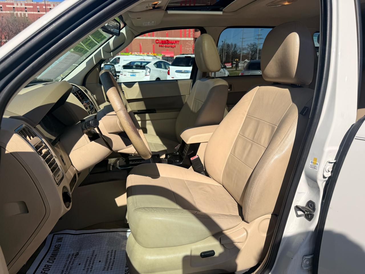 Ford Escape FWD 4dr Limited 2010