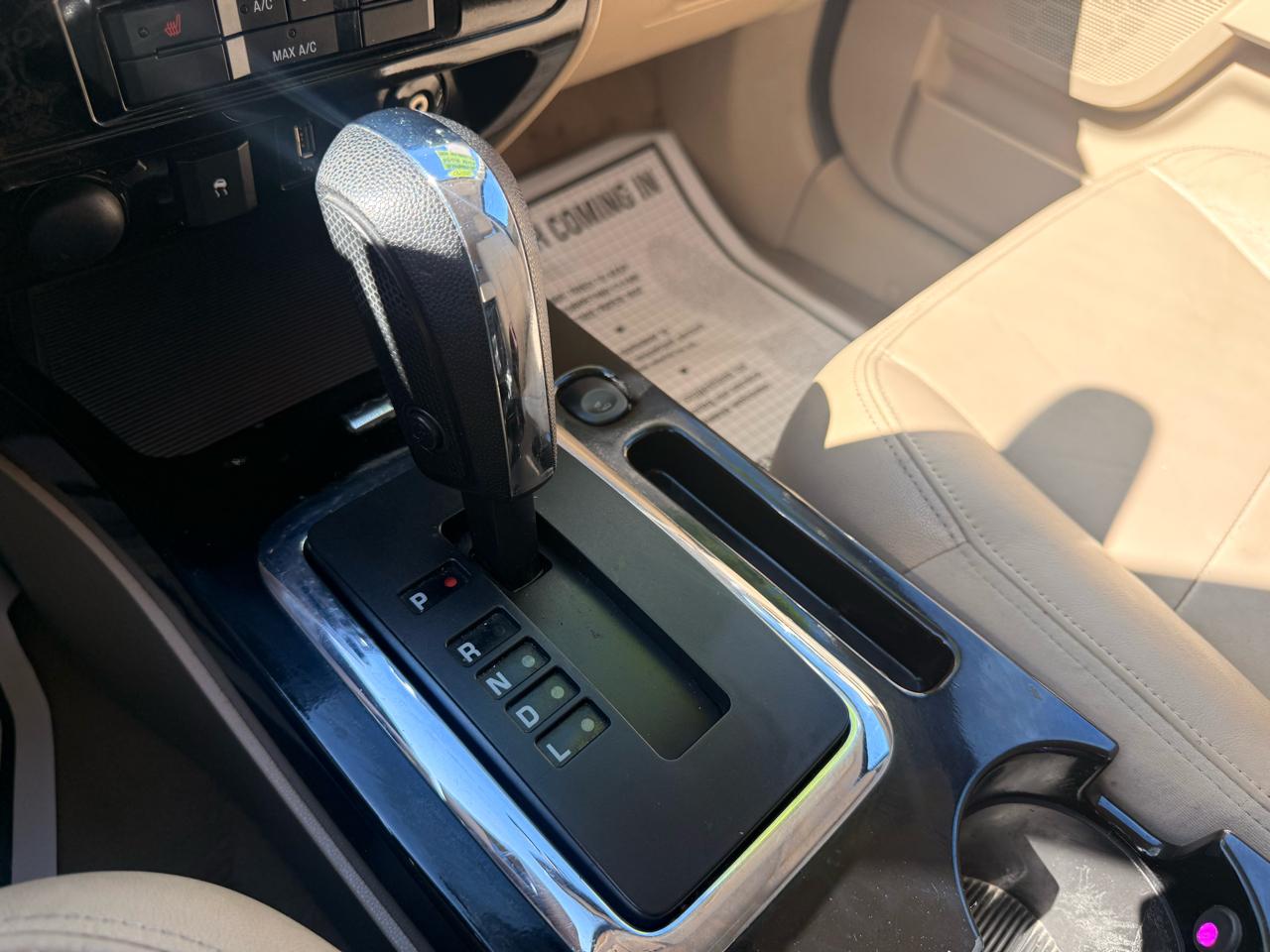 Ford Escape FWD 4dr Limited 2010