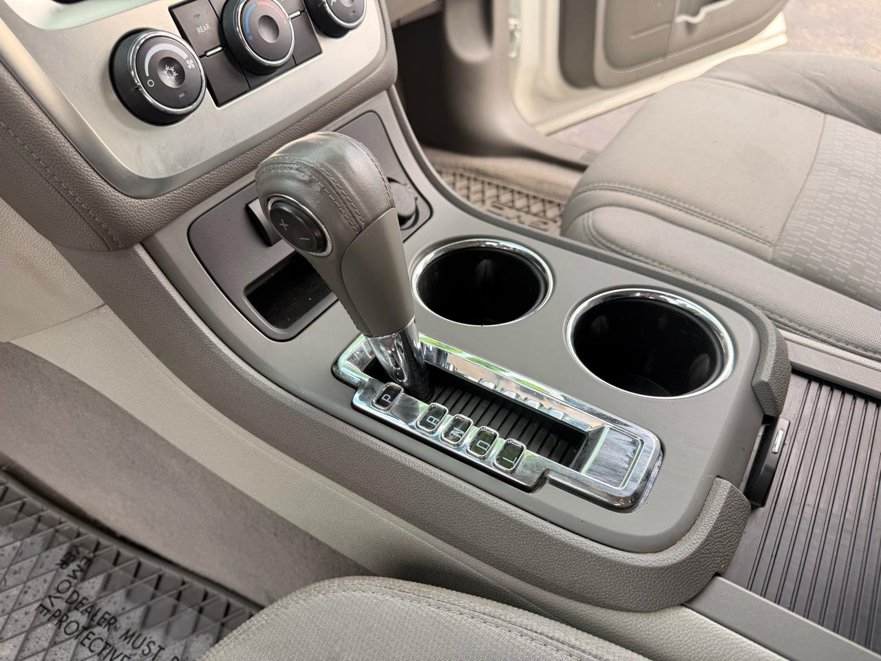 GMC Acadia FWD 4dr SLE w/SLE-2 2013