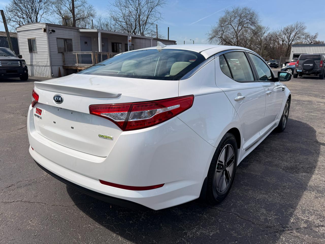 Kia Optima 4dr Sdn 2.4L Auto Hybrid 2012