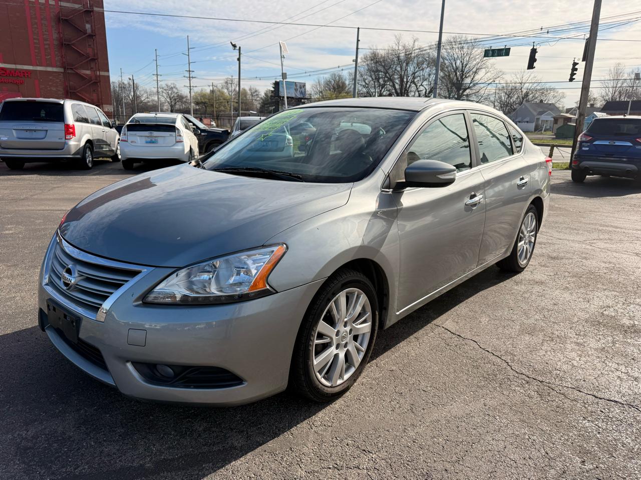 Nissan Sentra 4dr Sdn I4 CVT SL 2013