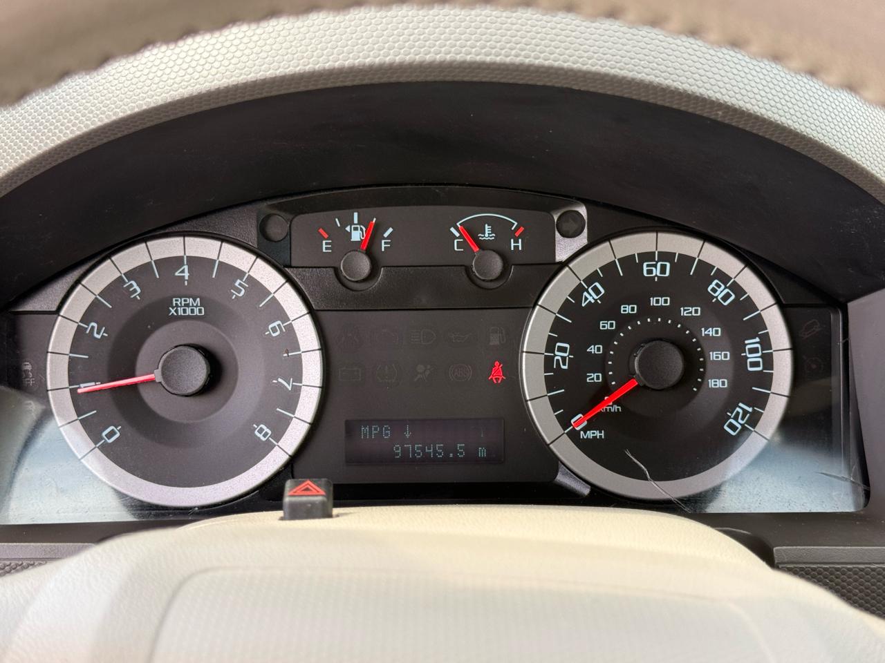 Ford Escape FWD 4dr XLT 2011