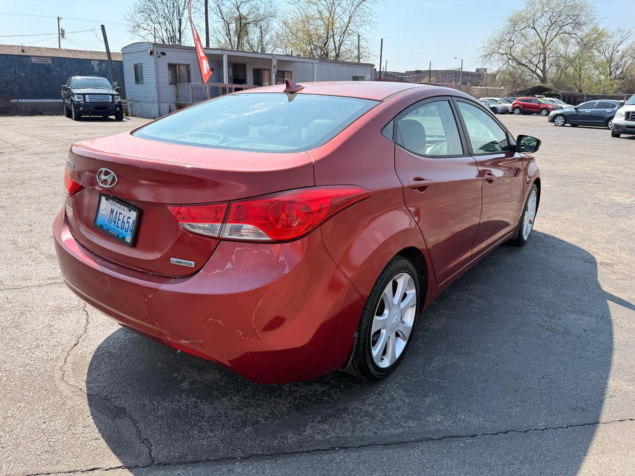 Hyundai Elantra 4dr Sdn Auto Limited 2013