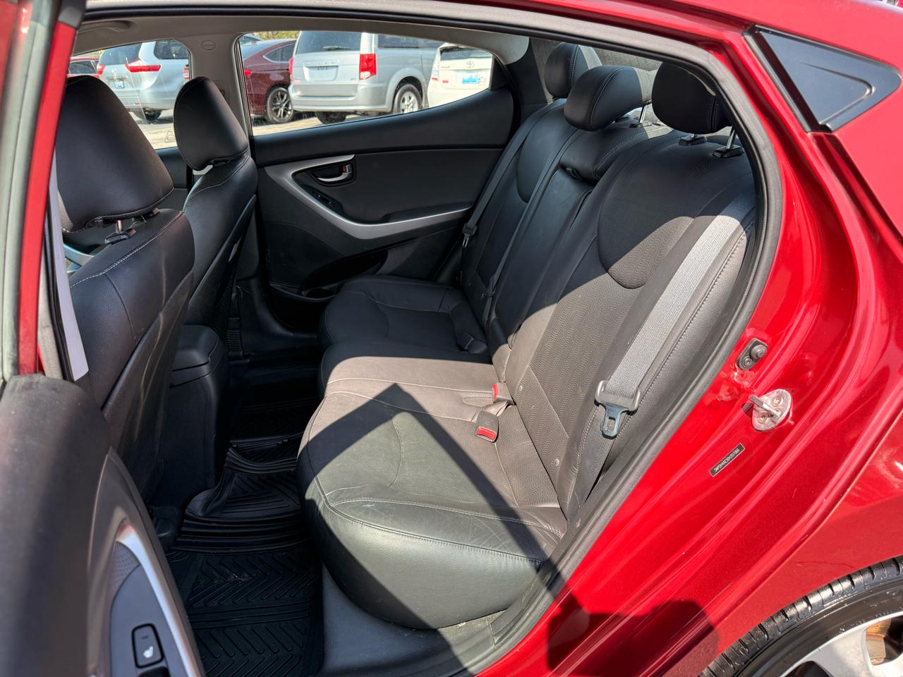 Hyundai Elantra 4dr Sdn Auto Limited 2013