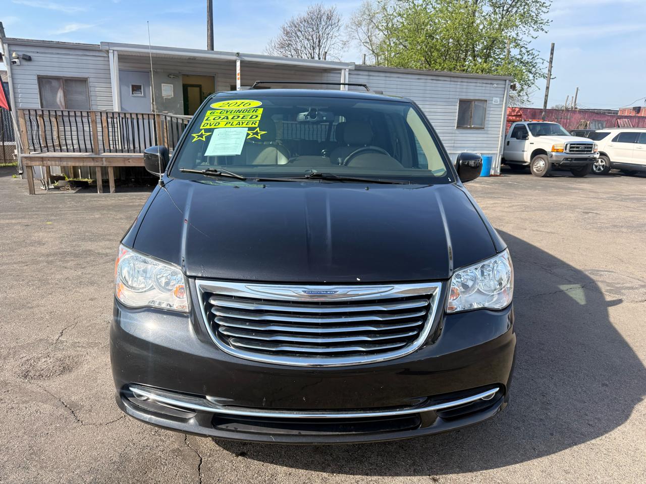 Chrysler Town & Country 4dr Wgn Touring 2016