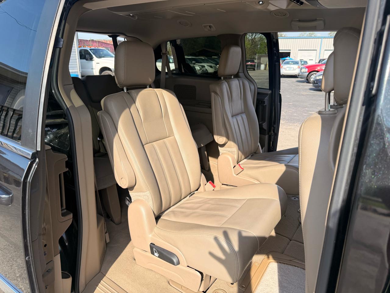 Chrysler Town & Country 4dr Wgn Touring 2016