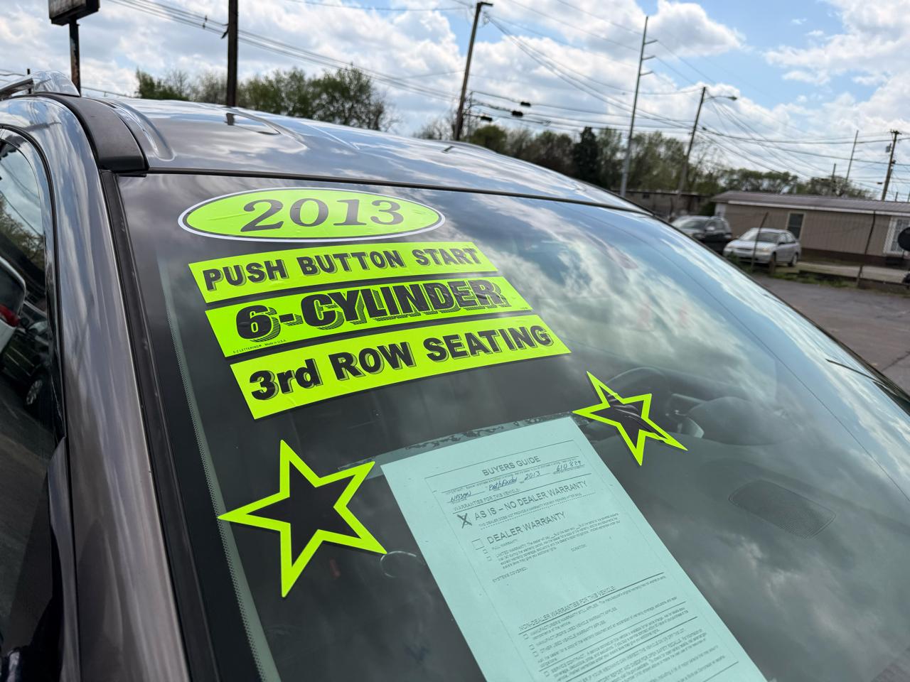 Nissan Pathfinder 2WD 4dr SL 2013