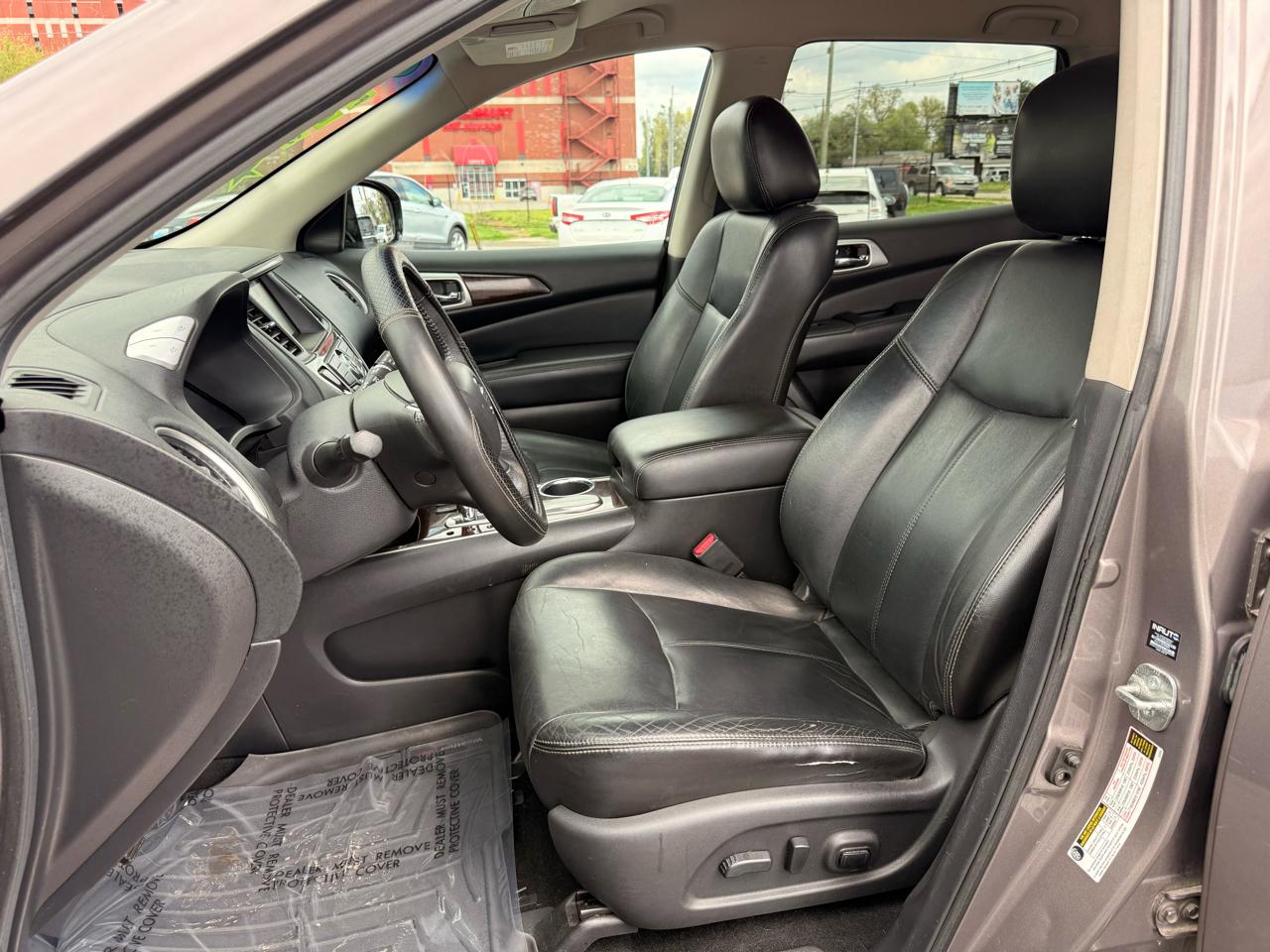 Nissan Pathfinder 2WD 4dr SL 2013