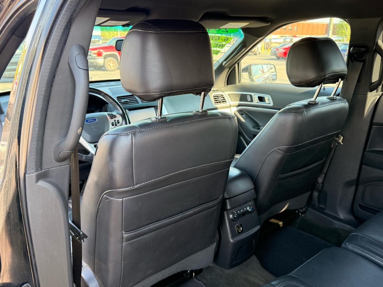 Ford Explorer FWD 4dr XLT 2014