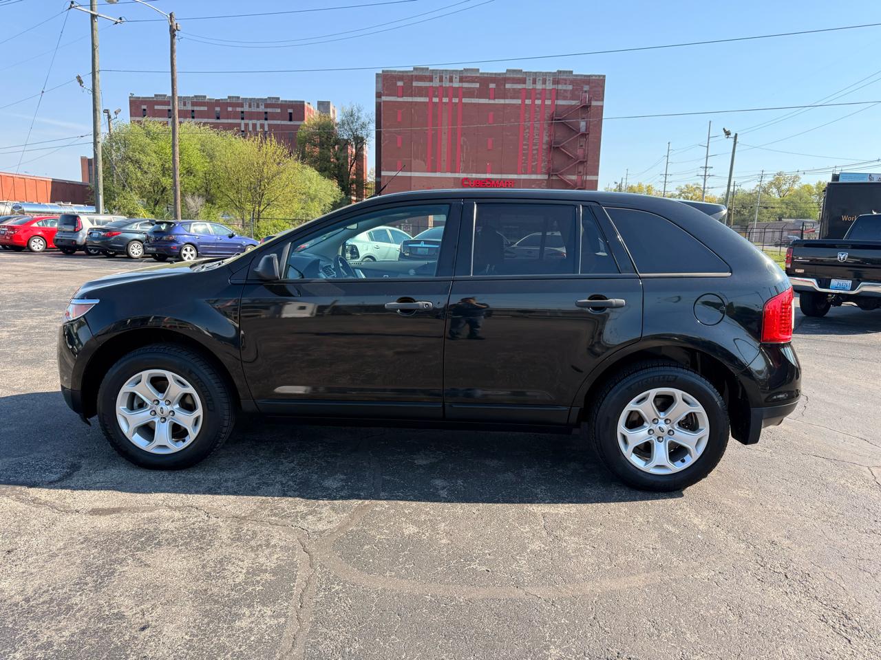 Ford Edge 4dr SE AWD 2012