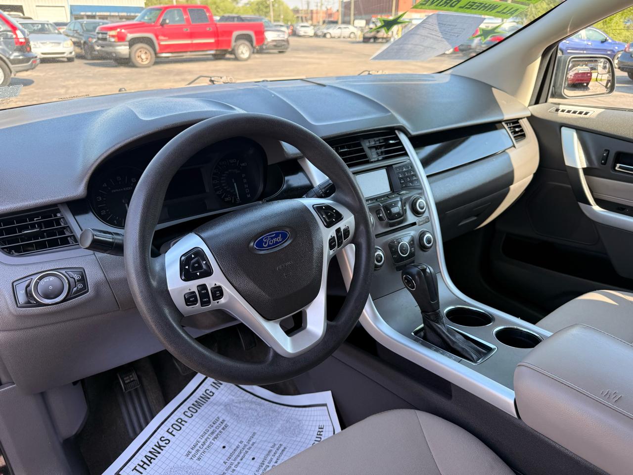 Ford Edge 4dr SE AWD 2012