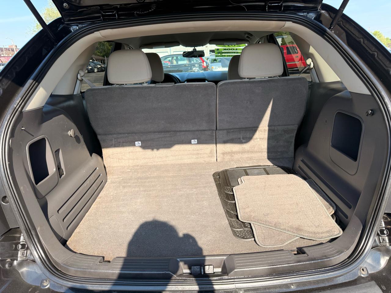 Ford Edge 4dr SE AWD 2012