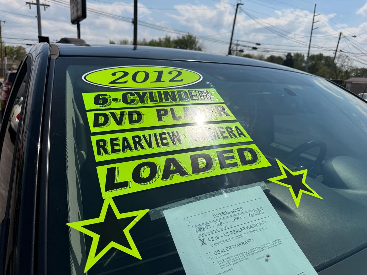 Chrysler Town & Country 4dr Wgn Touring 2012