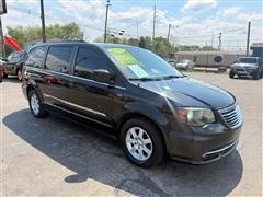 2012 Chrysler Town & Country 