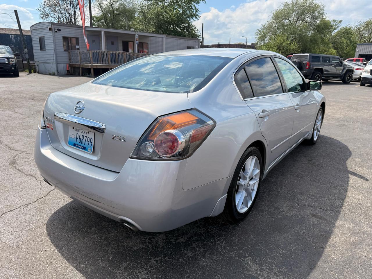 Nissan Altima 4dr Sdn I4 CVT 2.5 S 2010