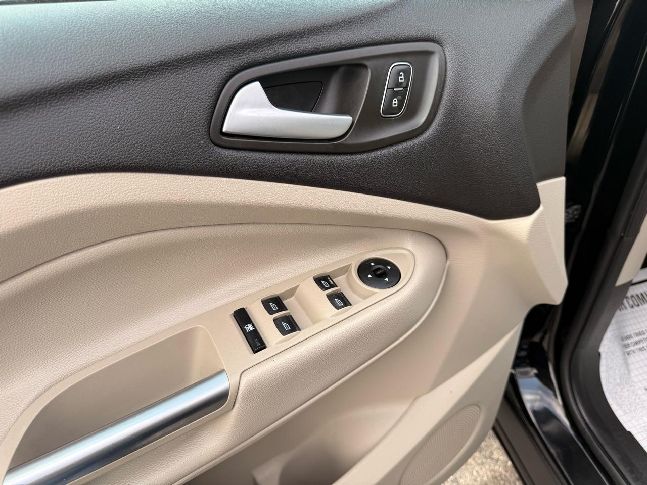 Ford Escape SEL 4WD 2018