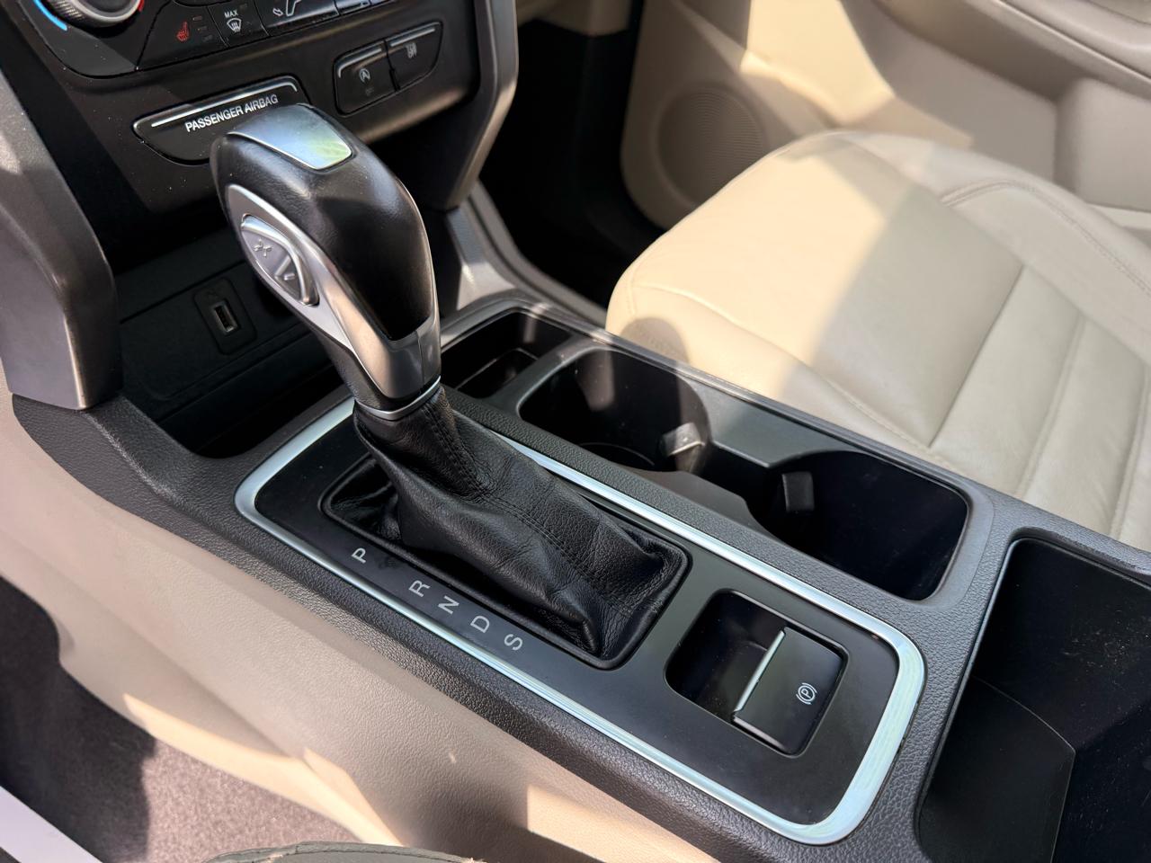 Ford Escape SEL 4WD 2018