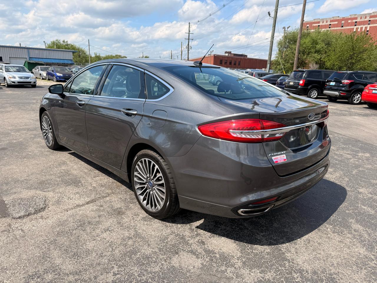 Ford Fusion SE FWD 2017
