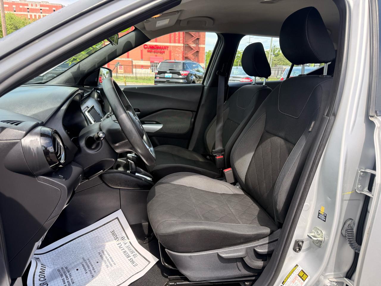 Nissan Kicks SV FWD 2019