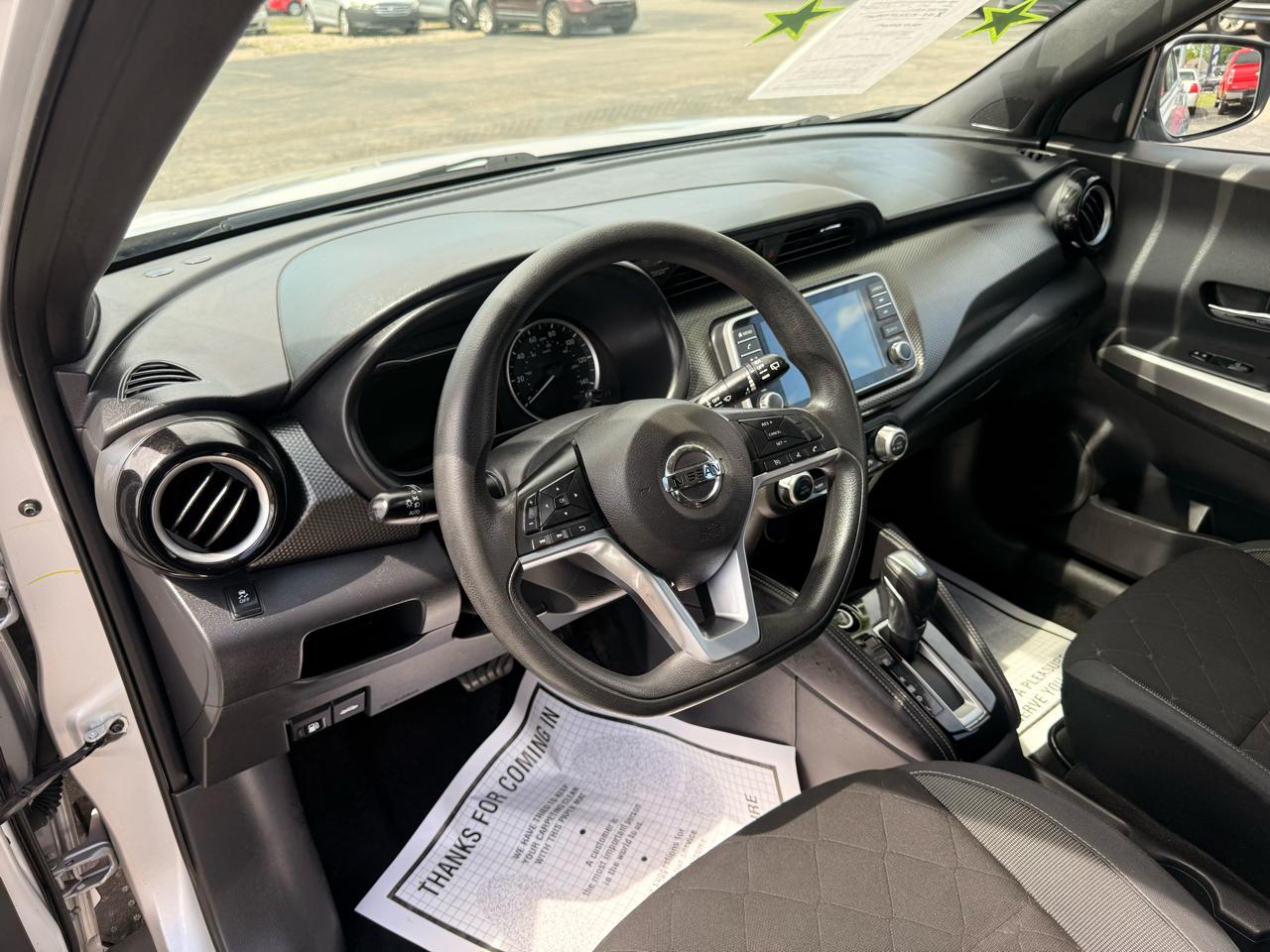 Nissan Kicks SV FWD 2019