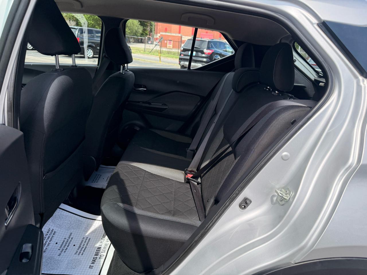 Nissan Kicks SV FWD 2019